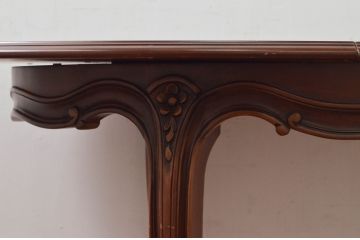 中古　カリモク家具(karimoku)　domani(ドマーニ)　Louis(ルイ)XVシリーズ　優雅な佇まいが魅力的なエクステンションテーブル(ダイニングテーブル、オーバルテーブル、食卓、4人掛け、6人掛け)(R-077706)