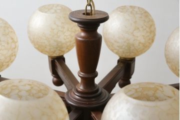 和製ビンテージ　松下電工(ナショナル)　木製のクラシックな八灯シャンデリア(天井照明、吊り下げ照明、ヴィンテージ)(R-077712)