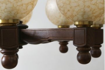 和製ビンテージ　松下電工(ナショナル)　木製のクラシックな八灯シャンデリア(天井照明、吊り下げ照明、ヴィンテージ)(R-077712)