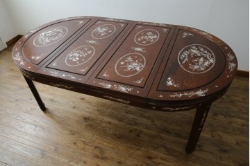 和製ビンテージ　高級品!!　花梨(カリン)材　象嵌入り　華やかな螺鈿(ラデン)細工が美しいエクステンションテーブル　(R-077727)