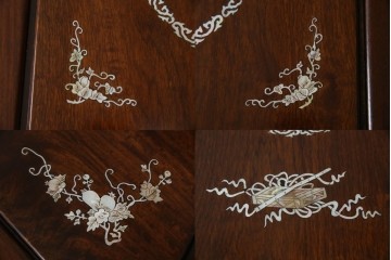 和製ビンテージ　高級品!!　花梨(カリン)材　象嵌入り　華やかな螺鈿(ラデン)細工が美しいエクステンションテーブル　(R-077727)