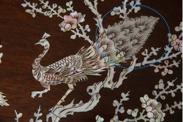 和製ビンテージ　高級品!!　花梨(カリン)材　象嵌入り　華やかな螺鈿(ラデン)細工が美しいエクステンションテーブル　(R-077727)