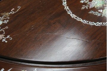 和製ビンテージ　高級品!!　花梨(カリン)材　象嵌入り　華やかな螺鈿(ラデン)細工が美しいエクステンションテーブル　(R-077727)