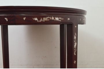 和製ビンテージ　高級品!!　花梨(カリン)材　象嵌入り　華やかな螺鈿(ラデン)細工が美しいエクステンションテーブル(ダイニングテーブル、食卓、ラウンドテーブル、丸テーブル、4人掛け、6人掛け、ヴィンテージ)(R-077727)