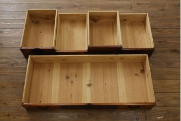 和製アンティーク　美品!!　専門店にてリペア済み品　本漆塗り　前面欅(ケヤキ)材　上品な佇まいで和の空間を引き立てる仙台箪笥(収納たんす、整理タンス、時代箪笥、引き出し、チェスト)(R-077731)