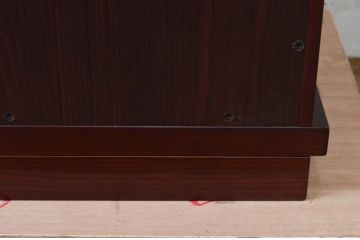 新品未使用品　中古　モダン仏壇　みずき　クラシカルな佇まいが魅力的な仏壇(定価約28万5千円)(R-077734)
