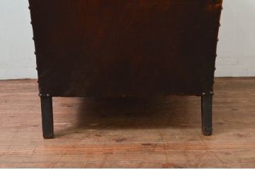 ジャンク品　フランスアンティーク　本革　ユニークなフォルムが魅力的!置くだけで絵になるフレンチレザーソファ(クラブソファ、ラウンジソファ、一人掛けソファ、1P、アームソファ)(R-077749)