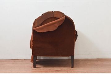 ジャンク品　フランスアンティーク　本革　シェルモチーフの背もたれが可愛らしいフレンチレザーソファ(シェルソファ、クラブソファ、ラウンジソファ、一人掛けソファ、1P、アームソファ)(R-077751)