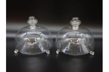 大正〜昭和初期　蓋付き　ノスタルジックな雰囲気を演出するハエ取り瓶2個セット(蠅、蝿、ハエトリ器、ガラス、硝子、フタ付き)(R-077752)