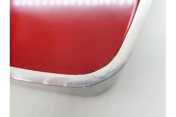玉峰作　「梅花」　上品な梅の蒔絵が美しい御重箱&重台(木製、三段重箱、漆器、お重、共箱付き)(R-077753)