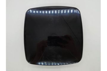 玉峰作　「梅花」　上品な梅の蒔絵が美しい御重箱&重台(木製、三段重箱、漆器、お重、共箱付き)(R-077753)