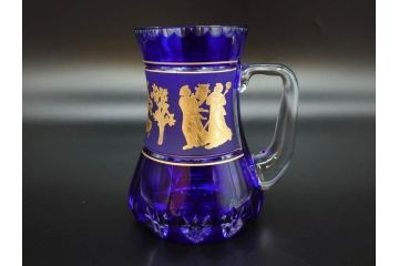 1987年　ベルギー　Val Saint Lambert(ヴァル・サン・ランベール)　キリンビアマグコレクション　コレクターズグラス　金彩　ギリシャ風のデザインが目を引くビアマグ(KIRIN COLLECTORS GLASS、ジョッキ)(R-077756)