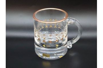1986年　スウェーデン　KOSTA BODA(コスタボダ)　キリンビアマグコレクション　コレクターズグラス　ジュニア・ゴールド　金彩と細やかな装飾が美しいビアマグ(ジョッキ、KIRIN COLLECTORS GLASS、北欧)(R-077758)