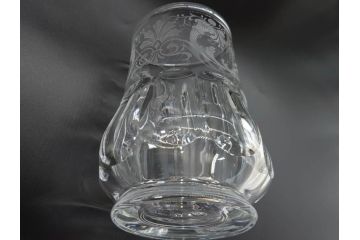 1981年　フランス　Baccarat　バカラ　キリンビアマグコレクション　コレクターズグラス　クリスタルガラス　鳳凰と草花のデザインが優美なビアマグ(KIRIN COLLECTORS GLASS、ジョッキ、グラス、フルレッドクリスタルガラス)(R-077762)