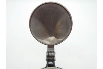 ドイツ　MERKELBACH(メルケルバッハ)　　限定3000　503/3000　524/3000　丸いフォルムとユニークなモチーフが可愛らしいビアマグ2点セット(蓋付き、ビールジョッキ、陶器、1757年、1902年、外箱付)(R-077767)