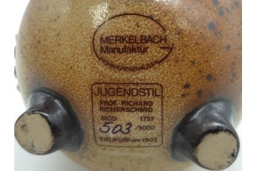 ドイツ　MERKELBACH(メルケルバッハ)　　限定3000　503/3000　524/3000　丸いフォルムとユニークなモチーフが可愛らしいビアマグ2点セット(蓋付き、ビールジョッキ、陶器、1757年、1902年、外箱付)(R-077767)