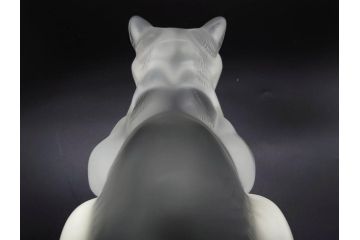 1932年　フランス　LALIQUE(ラリック)　猫　可愛らしいフォルムの猫のオブジェ(ルネ・ラリック、伏せる猫、キャット、ディスプレイ、置物、クリスタルガラス、箱付き)(R-077774)