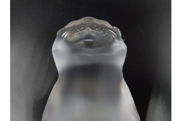 1932年　フランス　LALIQUE(ラリック)　猫　可愛らしいフォルムの猫のオブジェ(ルネ・ラリック、伏せる猫、キャット、ディスプレイ、置物、クリスタルガラス、箱付き)(R-077774)