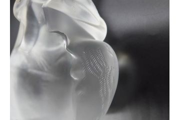1932年　フランス　LALIQUE(ラリック)　猫　可愛らしいフォルムの猫のオブジェ(ルネ・ラリック、伏せる猫、キャット、ディスプレイ、置物、クリスタルガラス、箱付き)(R-077774)