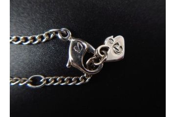 オーストリア　SWAROVSKI(スワロフスキー)　上品な輝きを放つペンダント&スターオーナメント(アクセサリー、首飾り、ネックレス、昆虫、クリスマスデコレーション、アクセサリー、装飾物、星、外箱付き)(R-077776)