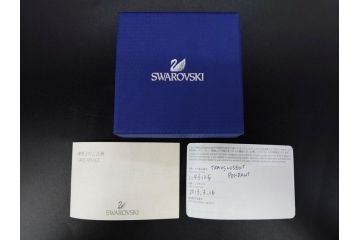 オーストリア　SWAROVSKI(スワロフスキー)　上品な輝きを放つペンダント&スターオーナメント(アクセサリー、首飾り、ネックレス、昆虫、クリスマスデコレーション、アクセサリー、装飾物、星、外箱付き)(R-077776)