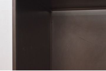 ヨーロッパビンテージ　重厚!!　インダストリアルな空間づくりにおすすめ!!しっかりとした作りが魅力的なスチール製のカウンターテーブル(作業台、収納棚、ヴィンテージ)(R-077779)