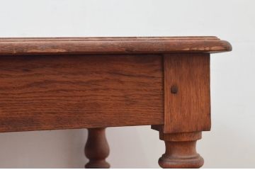 フランスアンティーク　オーク材　古いテーラーで使われていた挽物脚のフレンチ展示台(作業台、飾り棚、花台、飾り台)(R-077780)