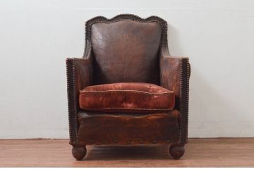 ジャンク品　フランスアンティーク　本革　朽ちた姿が芸術的なフレンチレザーソファ(クラブソファ、ラウンジソファ、一人掛けソファ、1P、アームソファ)(R-077781)