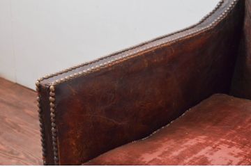 ジャンク品　フランスアンティーク　本革　朽ちた姿が芸術的なフレンチレザーソファ(クラブソファ、ラウンジソファ、一人掛けソファ、1P、アームソファ)(R-077781)