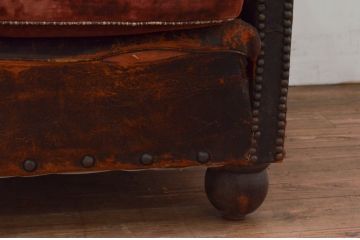 ジャンク品　フランスアンティーク　本革　朽ちた姿が芸術的なフレンチレザーソファ(クラブソファ、ラウンジソファ、一人掛けソファ、1P、アームソファ)(R-077781)