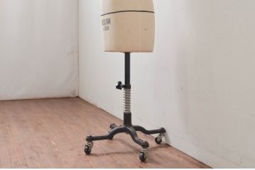 和製ビンテージ　大洋工芸　10MISSY　アトリエのような雰囲気づくりにぴったりなトルソー(DRESS FORM 1st EDITION、マネキン、ディスプレイ雑貨、店舗什器、ヴィンテージ)(R-077782)