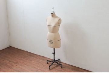 和製ビンテージ　大洋工芸　10MISSY　アトリエのような雰囲気づくりにぴったりなトルソー(DRESS FORM 1st EDITION、マネキン、ディスプレイ雑貨、店舗什器、ヴィンテージ)(R-077782)