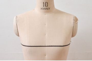 和製ビンテージ　大洋工芸　10MISSY　アトリエのような雰囲気づくりにぴったりなトルソー(DRESS FORM 1st EDITION、マネキン、ディスプレイ雑貨、店舗什器、ヴィンテージ)(R-077782)