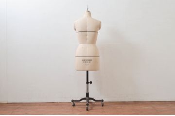和製ビンテージ　大洋工芸　10MISSY　アトリエのような雰囲気づくりにぴったりなトルソー(DRESS FORM 1st EDITION、マネキン、ディスプレイ雑貨、店舗什器、ヴィンテージ)(R-077782)
