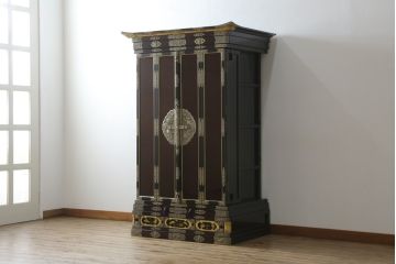 中古　未使用展示品　超美品!!　150代　三方開　総金　金仏壇　優しい雰囲気の色合いと細部まで造り込まれた意匠が魅力の仏壇(定価約265万円)(R-077787)