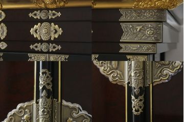 中古　未使用展示品　超美品!!　150代　三方開　総金　金仏壇　優しい雰囲気の色合いと細部まで造り込まれた意匠が魅力の仏壇(定価約265万円)(R-077787)