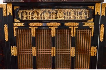 中古　未使用展示品　70代　金仏壇　落ち着きのある色合いが魅力の仏壇(定価約110万円)(R-077789)
