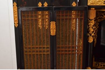 中古　未使用展示品　70代　金仏壇　落ち着きのある色合いが魅力の仏壇(定価約110万円)(R-077789)