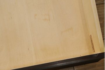 和製ビンテージ　北海道民芸家具　取り入れやすいサイズが嬉しい!落ち着きのある大人の空間を演出するチェスト(引き出し、ローボード、ローチェスト、サイドチェスト、ヴィンテージ)(R-077790)