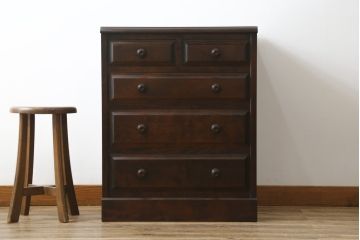 中古　北海道民芸家具　直線的なフォルムとシックな色合いが美しいサイドチェスト(引き出し、洋服タンス)(R-077791)