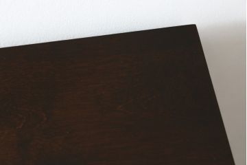 中古　北海道民芸家具　直線的なフォルムとシックな色合いが美しいサイドチェスト(引き出し、洋服タンス)(R-077791)