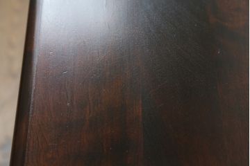 中古　北海道民芸家具　直線的なフォルムとシックな色合いが美しいサイドチェスト(引き出し、洋服タンス)(R-077791)