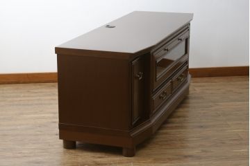 中古　美品　maruni(マルニ木工)　地中海ロイヤル(ROYAL)　クラシカルな雰囲気が魅力的なテレビ台(サイドボード、サイドキャビネット、リビングボード、ローボード、収納棚、戸棚)(定価約32万円)(R-077793)