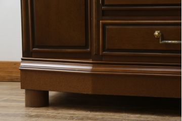 中古　美品　maruni(マルニ木工)　地中海ロイヤル(ROYAL)　クラシカルな雰囲気が魅力的なテレビ台(サイドボード、サイドキャビネット、リビングボード、ローボード、収納棚、戸棚)(定価約32万円)(R-077793)