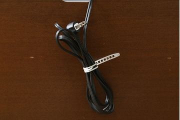 中古　美品　maruni(マルニ木工)　地中海ロイヤル(ROYAL)　クラシカルな雰囲気が魅力的なテレビ台(サイドボード、サイドキャビネット、リビングボード、ローボード、収納棚、戸棚)(定価約32万円)(R-077793)