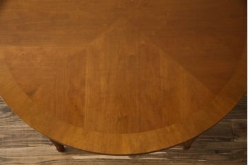 中古　美品　DREXEL HERITAGE(ドレクセルヘリテイジ)　Et Cetera(エトセトラ)　スラリと伸びた脚が目を惹く小振りなサイズのラウンドテーブル(ダイニングテーブル、丸テーブル、コーヒーテーブル、カフェテーブル)(R-077801)