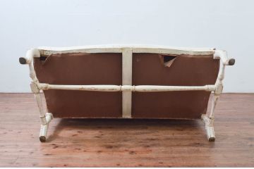 フランスアンティーク　ペイント仕上げ限定　可愛らしい彫刻を施した2人掛けソファ(ベンチ、2P、アームソファ)(R-077814)