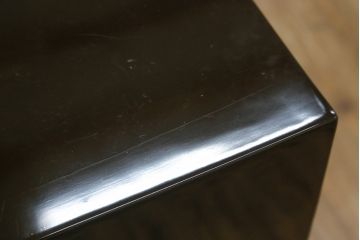 和製アンティーク　美品!!　本漆塗りでリペア済み品　前面欅(ケヤキ)材　艶のある木の色味と黒々とした金具が目を惹く仙台箪笥(収納たんす、整理タンス、時代箪笥、引き出し、チェスト)(R-077816)