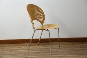 中古　美品　FREDERICIA(フレデリシア)　Nanna Ditzel(ナナ・ディッツェル)デザイン　デザイン性と機能性を兼ね備えたトリニダードチェア　定価約11万3千円相当　(R-077829)