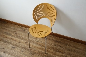 中古　美品　FREDERICIA(フレデリシア)　Nanna Ditzel(ナナ・ディッツェル)デザイン　デザイン性と機能性を兼ね備えたトリニダードチェア　定価約11万3千円相当　(R-077829)